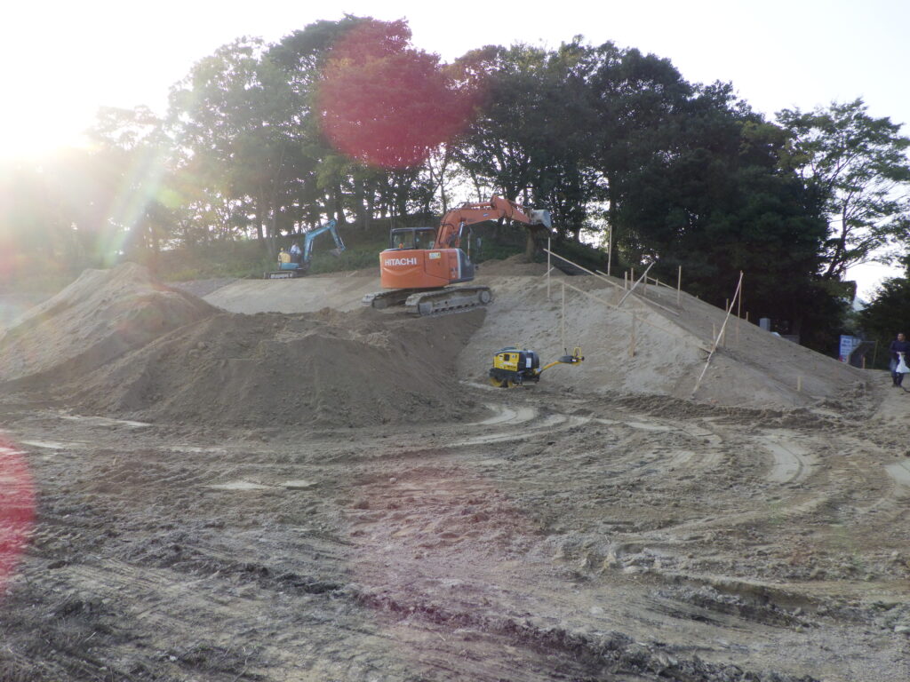 銚子山古墳法面工事　令和5年3月竣工